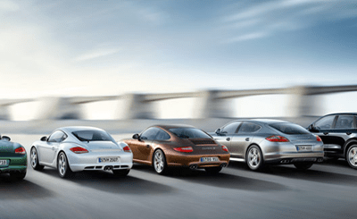Автомобили Porsche. Фото с сайта Porsche.com