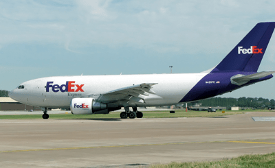 Самолет компании FedEx. Фото с сайта academic.ru Самолет компании FedEx. Фото с сайта academic.ru