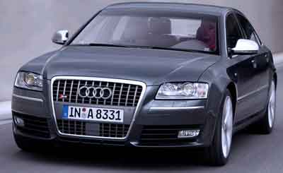 Audi-S8. Фото с сайта autonews.ru